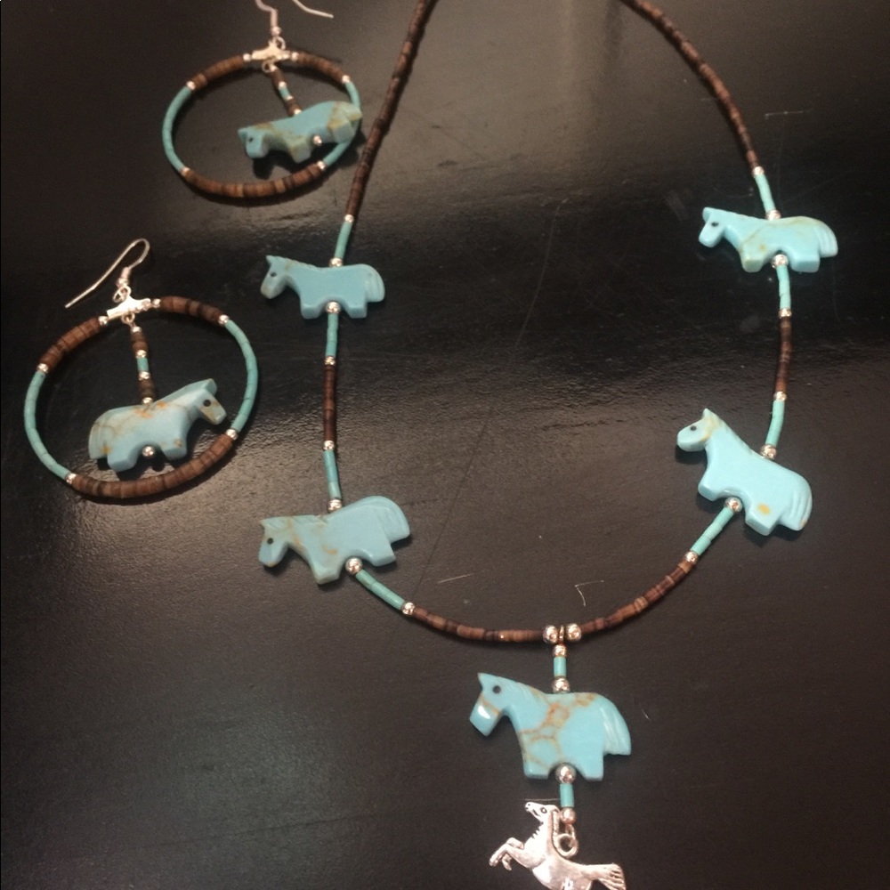 Navajo made horse turquoise necklace earrings set